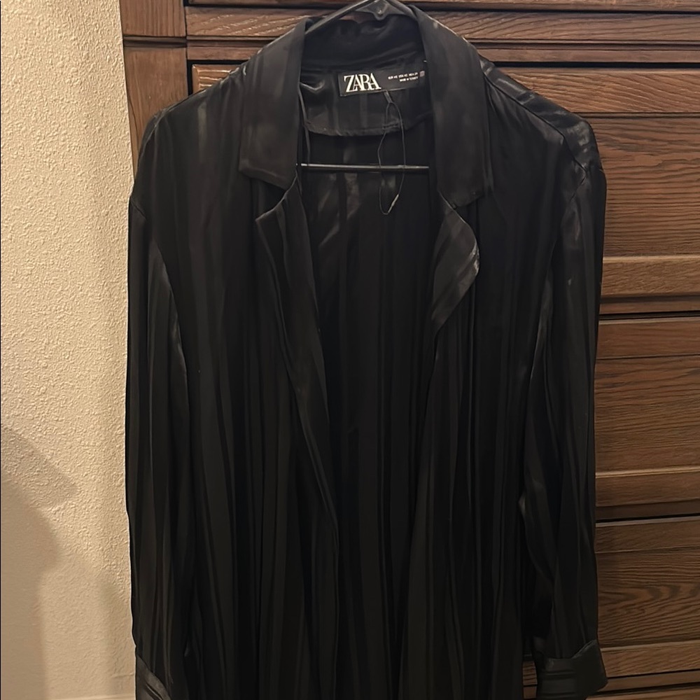 Zara Black Satin-Look Longline Blouse